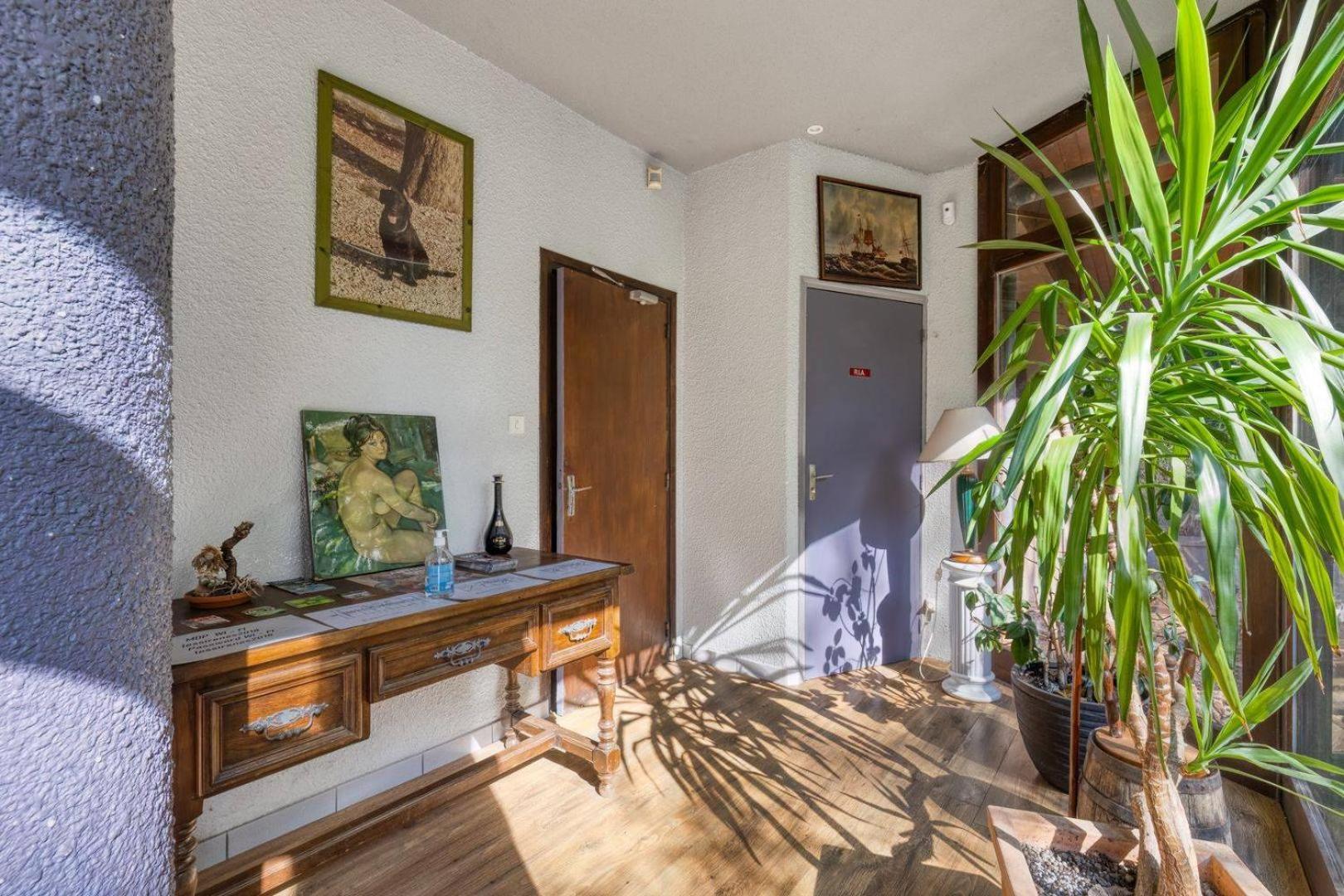 Les Sirenes Hotel Lepin-le-Lac Bagian luar foto