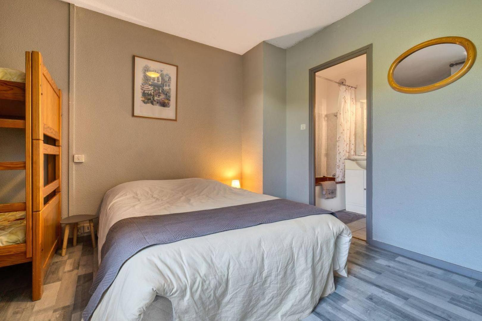 Les Sirenes Hotel Lepin-le-Lac Bagian luar foto